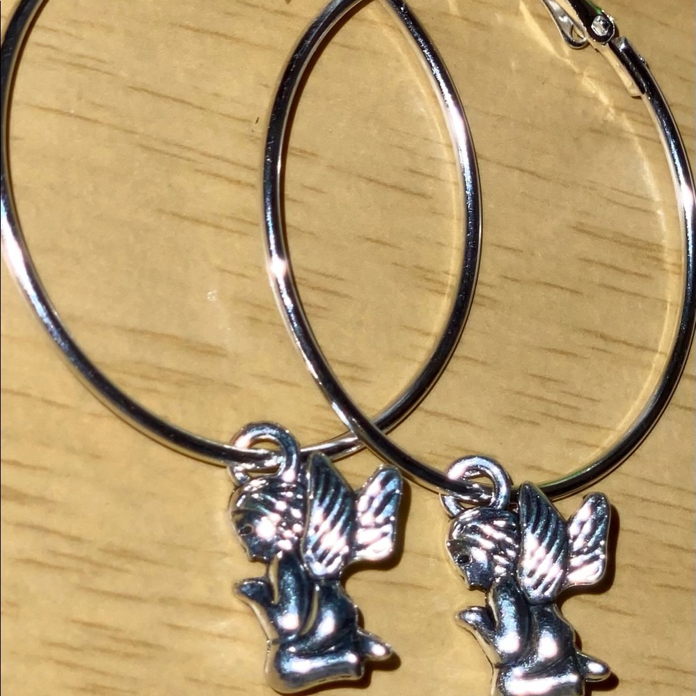 Angel hoops